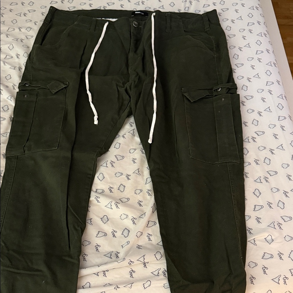 Fashion Nova Dark Green Cargo Pants